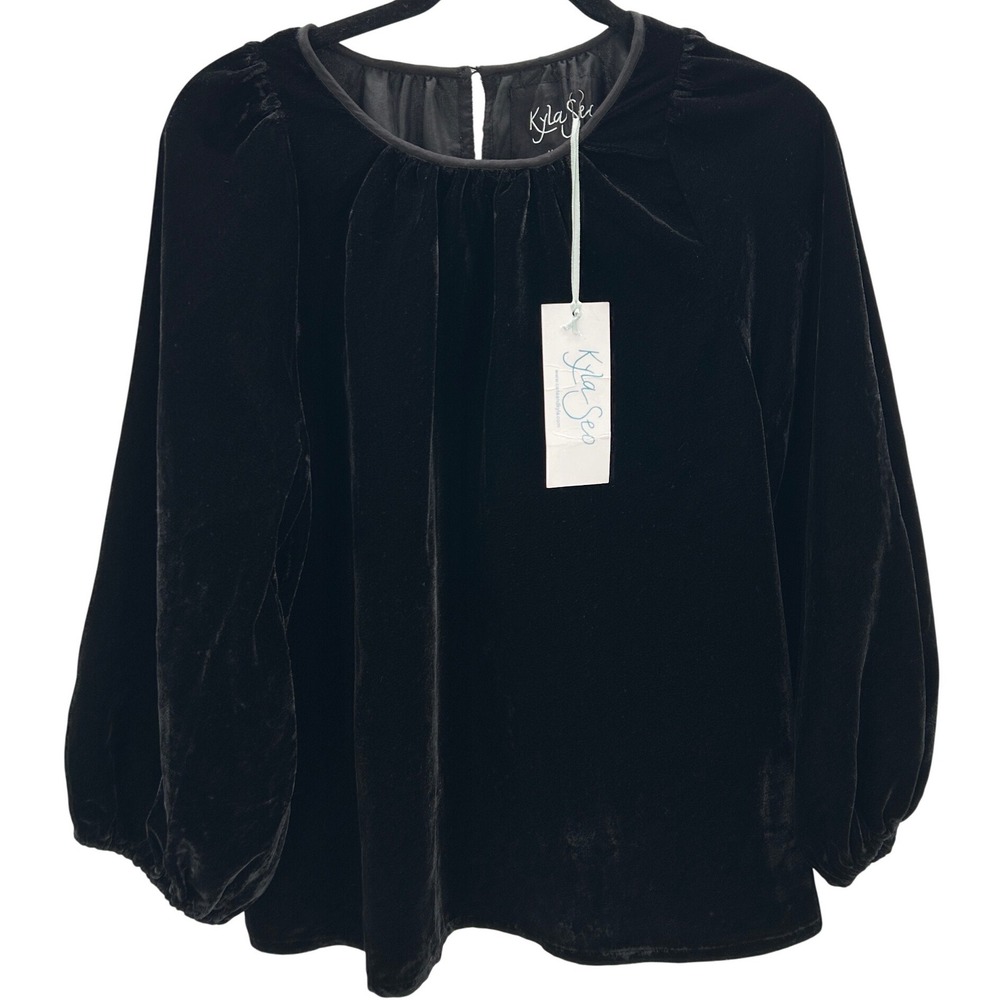 NWT Kyla Seo Black Shania Blouse Shirt Velvet 3/4 Puff Bell‎ Sleeve Small